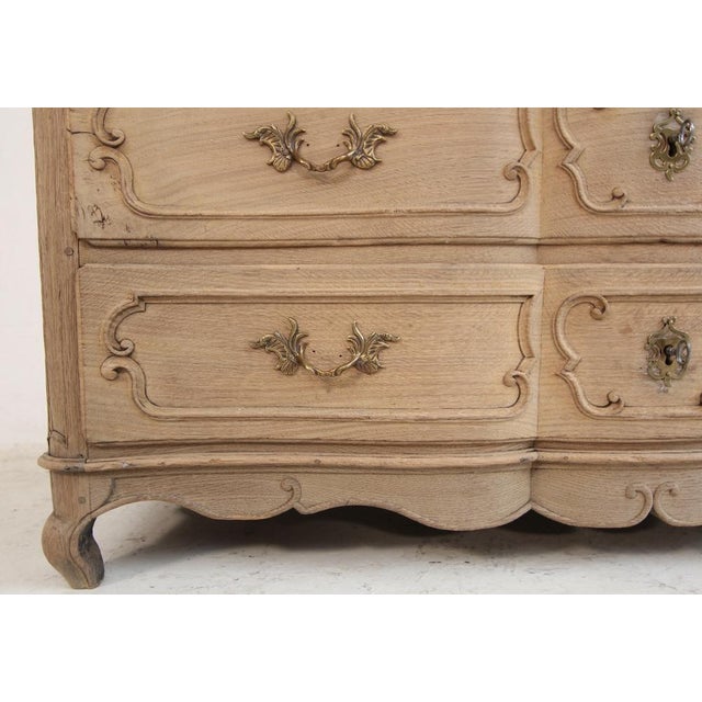 Early 19th Century Louis XV Chest of Drawers For Sale - Image 15 of 18