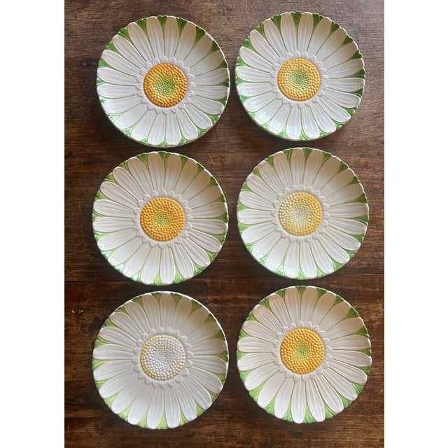 Set of six hand painted daisy plates made by Mottahedeh in the 1960's. I have 2 sets of six available Set 1