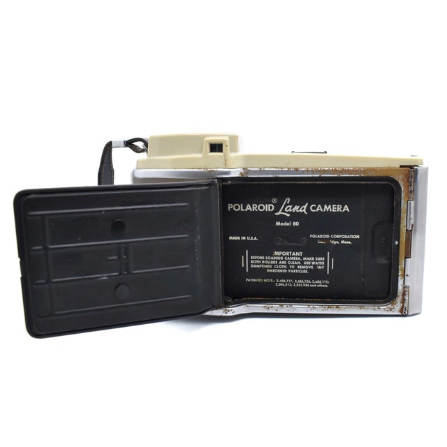 Metal Mid Century Modern Heavy Duty Polaroid Land Camera Model 80 Highlander Bellows Instant Camera For Sale - Image 7 of 10