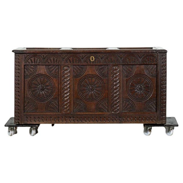 Early 18th Century English Oak Carved Coffer, 1720s For Sale - Image 17 of 17
