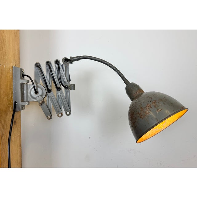 Industrial Grey Scissor Wall Lamp from Elektroinstala, 1960s For Sale - Image 17 of 18