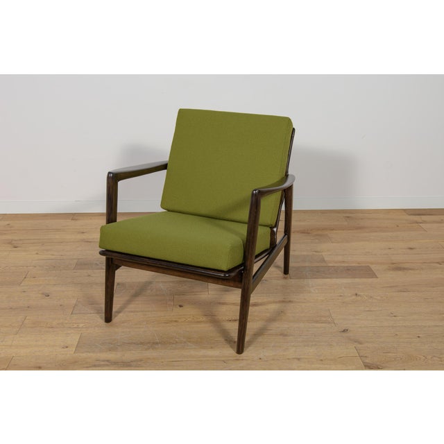 Model 300-139 Armchair from Swarzędz Furniture Factory, 1960s For Sale - Image 18 of 18