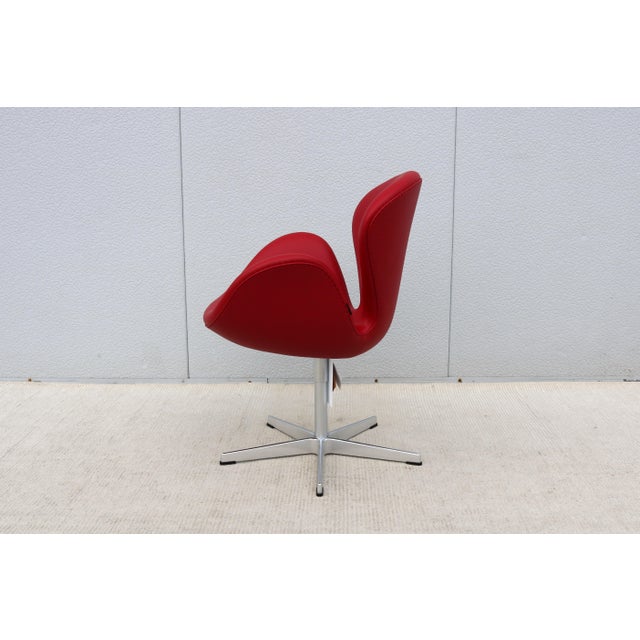 Danish Mid-Century Modern Arne Jacobsen for Fritz Hansen Red Leather Swan Chair, New For Sale - Image 9 of 18