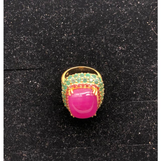 Early 21st Century Bochic "Orient" Vintage Natural Emerald & Ruby Ring Set In 18K Gold &Silver For Sale - Image 5 of 18