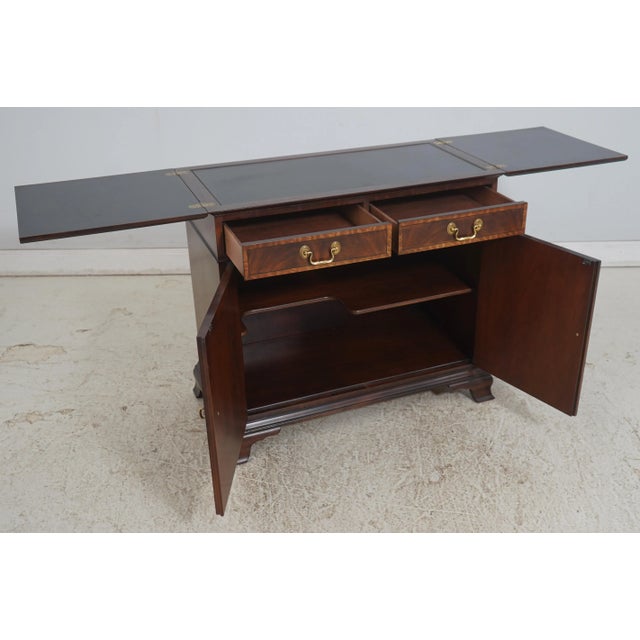 Traditional Henredon Aston Court Mahogany Flip Top Server For Sale - Image 3 of 18