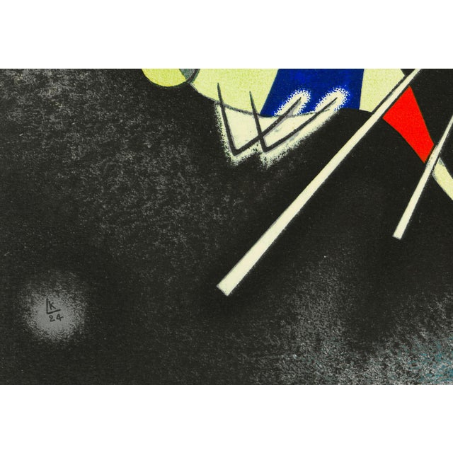Abstract 1960 Wassily Kandinsky Lithograph "Accompagnement en Noir" (Accompaniment in Black) For Sale - Image 3 of 5