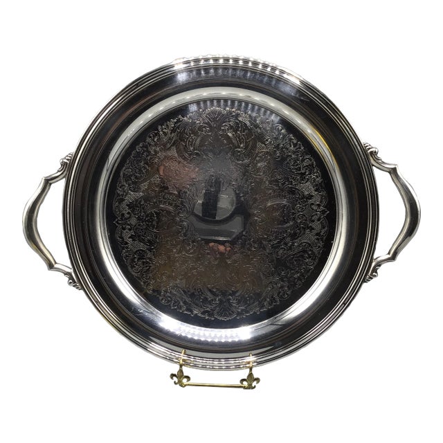 Oneida Round Silver Plated Tray With Handles - 1970 For Sale