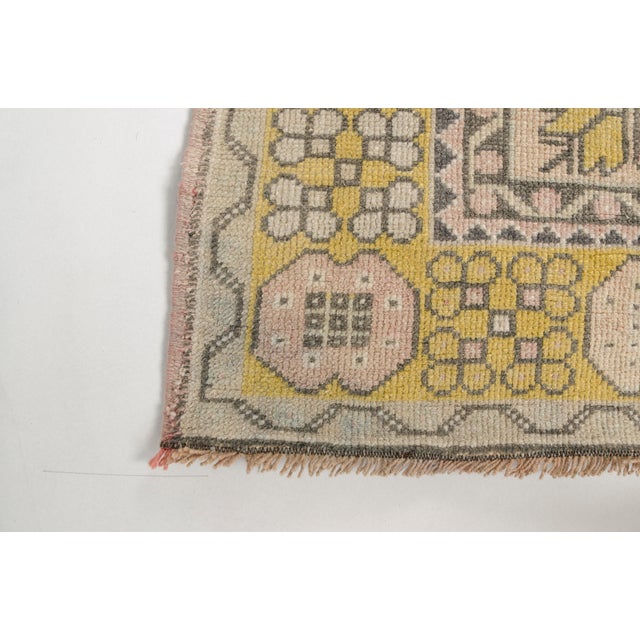 Vintage Anatolian Oushak Rug For Sale - Image 6 of 10