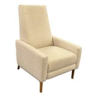 Design Within Reach Flight Recliner, Tall For Sale