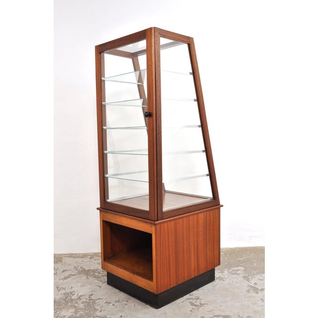Shop display case / bakery display case antique display case by esmé groningen, 1920s. The slanted front features a...