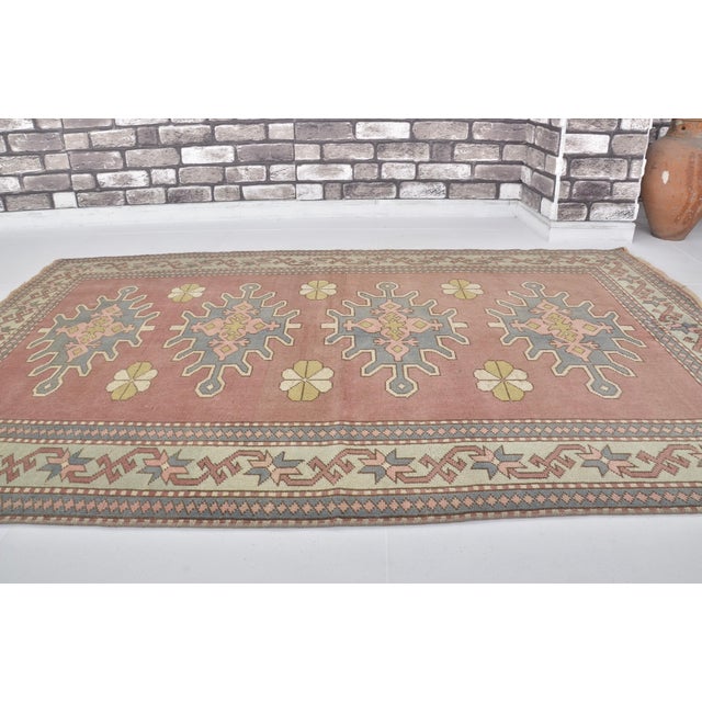 1960s Oushak Anatolian Kurdish Carpet For Sale - Image 4 of 10