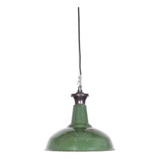 Industrial Green Enamel Pendant Lamp, 1940s For Sale