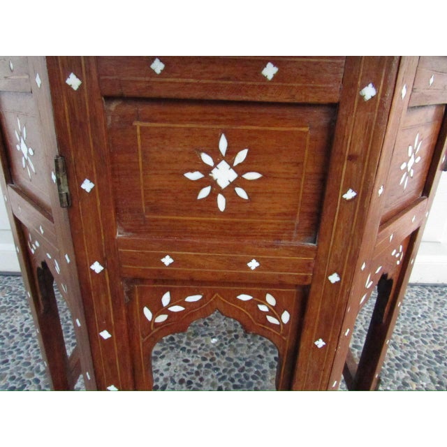 Antique Octagonal Anglo Indian Inlaid Table For Sale - Image 12 of 15