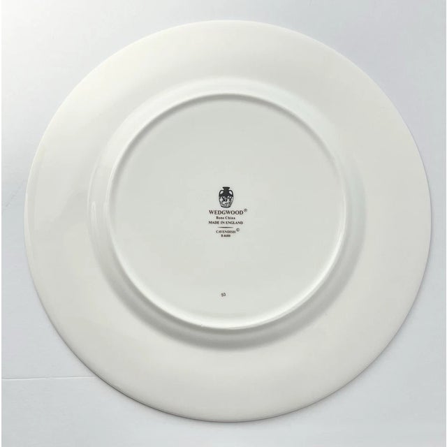 Contemporary 1990s Wedgwood “Cavendish” Set of 4 Bone China Dinner Plates For Sale - Image 3 of 4