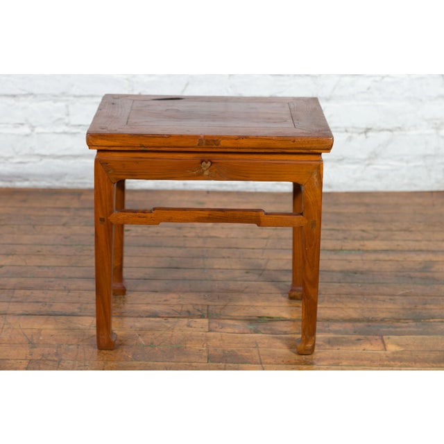 Chinese Qing Dynasty 19th Century Side Table with Humpback Stretchers For Sale - Image 4 of 13