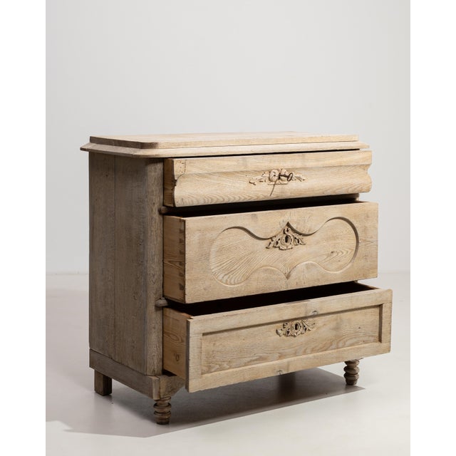 19th Century Oak Chest Of Drawers For Sale - Image 10 of 10