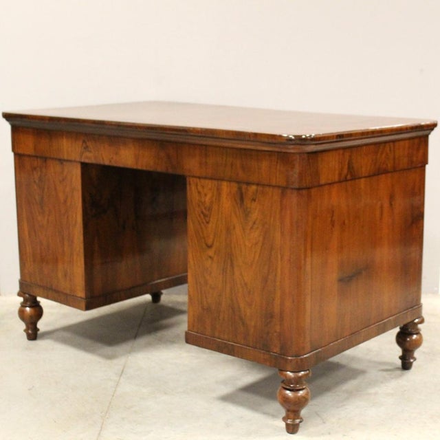 19th Century Italian Desk Table in Walnut For Sale - Image 10 of 17