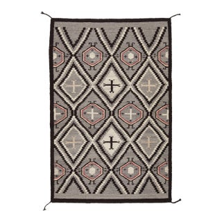 Modern Navajo Style Wool Area Rug – Geometric Diamond Lattice With Cross Motifs For Sale
