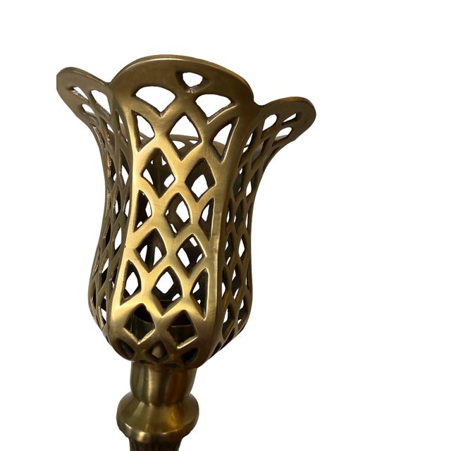 Traditional Pair of Vintage Brass Scalloped Floral Form Candle Holders For Sale - Image 3 of 3