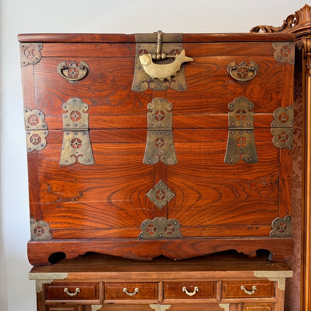 Antique Korean Wedding Chest With Fish Lock For Sale - Image 4 of 8