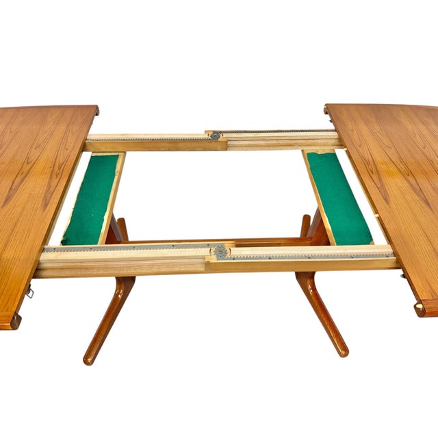 Vintage Danish Modern Oval Teak Dining Table W/2 Leaves For Sale - Image 14 of 15