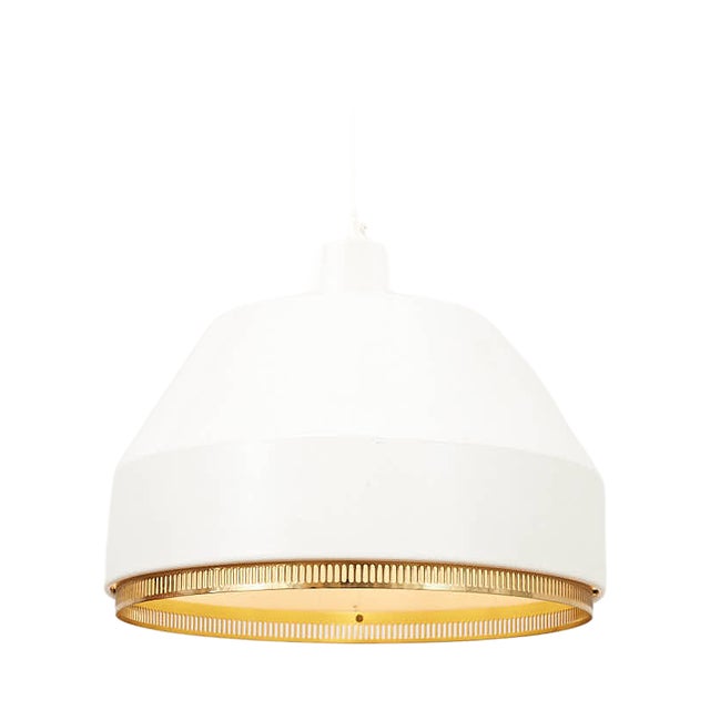Ama 500 Pendant Lamp with White Lacquered Sheet Metal by Aino Aalto for Valaisinpaja Oy, 1941. For Sale