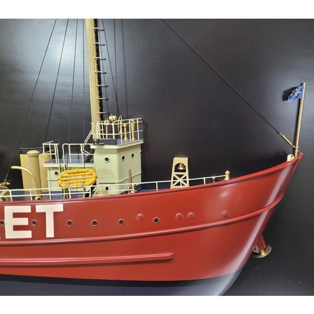 Red Half Model of the Lightship Nantucket For Sale - Image 8 of 12