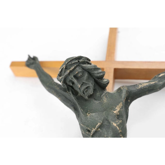 Antique Realistic Wooden Crucifix, France, 1850 For Sale - Image 4 of 10
