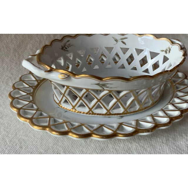 White Early 19th Century French Reticulated Porcelain Chestnut Basket With Stand For Sale - Image 8 of 8