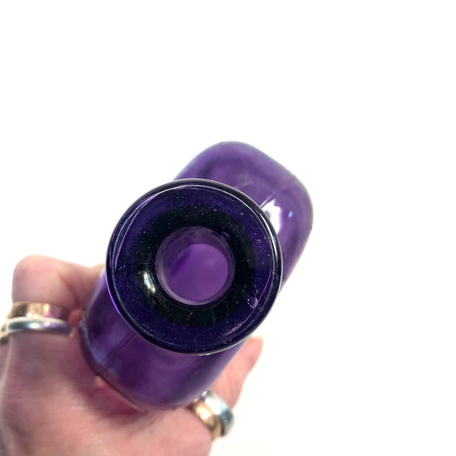 Early 20th Century Larkin Co. Amethyst Glass Bottle Art Nouveau For Sale - Image 12 of 12