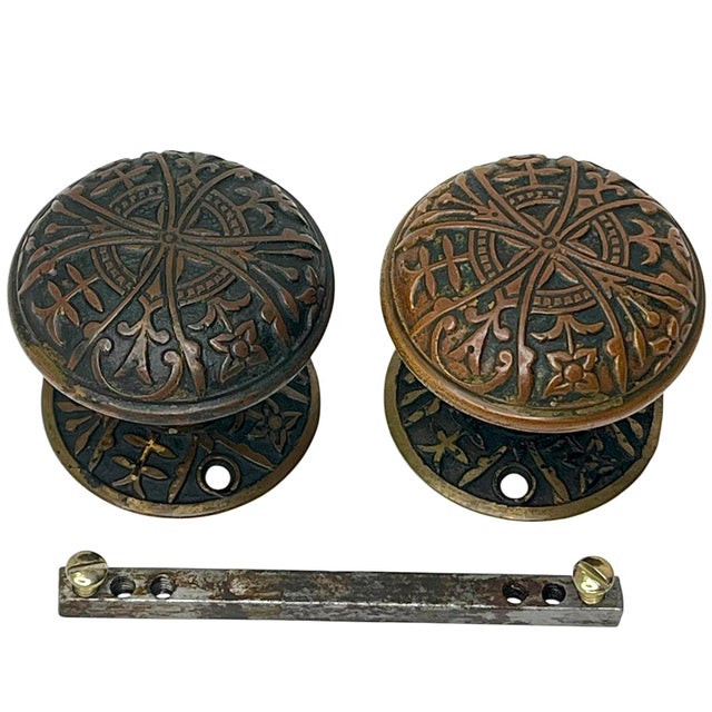 Bronze 1890s American Bronze Door Knobs With Rosettes - A Pair For Sale - Image 8 of 9