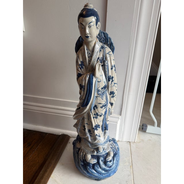Antique Chinese Porcelain Immortal Statue, Blue & White China Crab Figural For Sale - Image 12 of 12