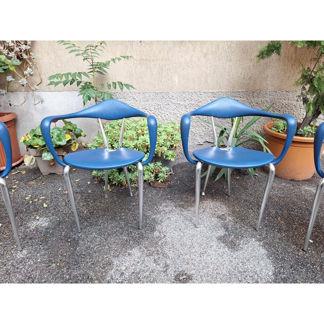 Vintage Armchairs in Aluminum and Blue Foam Material by Ferdinand Alexander Porsche for Ycami Edizioni, 1980s, Set of 4 For Sale - Image 12 of 13