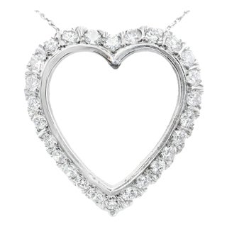 1950s White Gold Diamond Heart Pendant Necklace For Sale