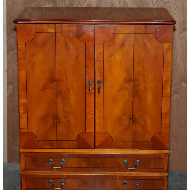 Yew Wood TV Media Cupboard For Sale - Image 3 of 17