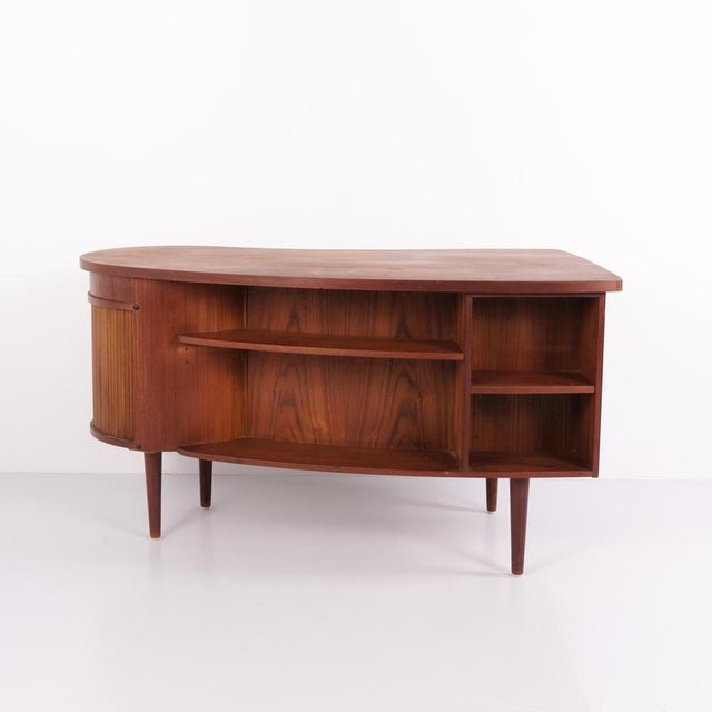 Model 54 Kidney Desk in Teak with Bar Cabinet from Feldballes Møbelfabrik, 1960s For Sale - Image 10 of 11