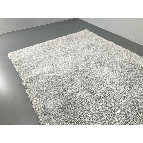 Danish Light Grey Wool Shag Rug from C. Olesen, 1990s For Sale - Image 6 of 9