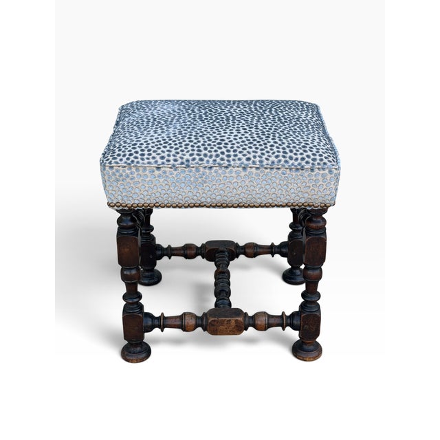 Antique 18th C William & Mary Walnut Ottoman Footstool W Blue Cheetah Velvet For Sale - Image 4 of 4