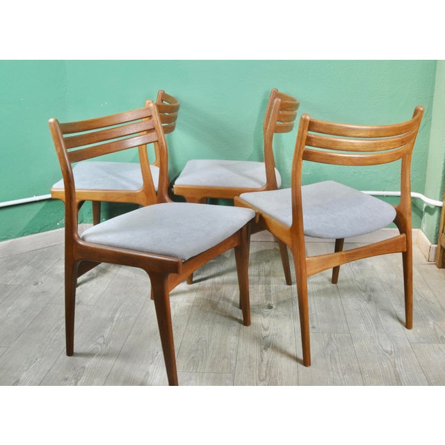 Wood Danish Model U20 Chairs by Johannes Andersen for Uldum, 1960s, Set of 4 For Sale - Image 7 of 12
