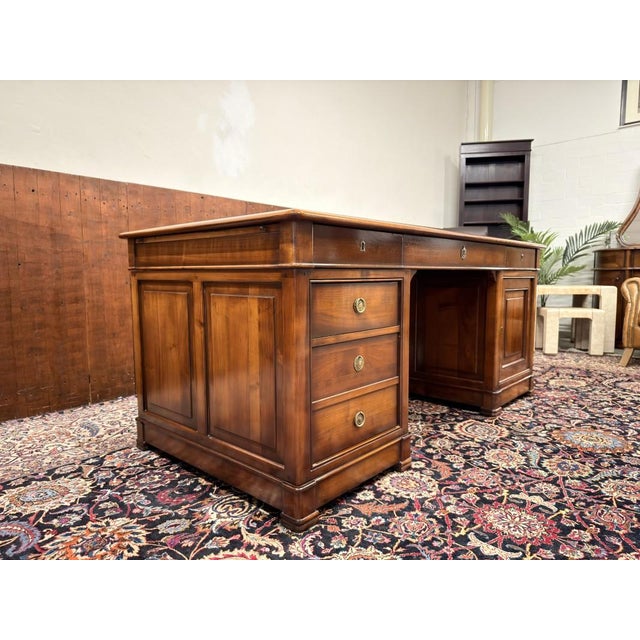 Italian Desk with Leather Top from Assi D'Asolo For Sale - Image 5 of 18