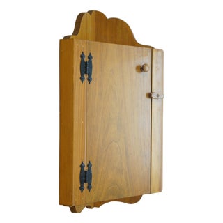 Vintage Pine Country Farmhouse Corner Cabinet Medicine Cupboard 27" For Sale