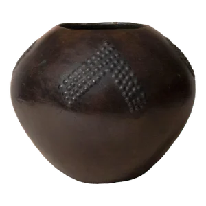 Mid 20th Century Zulu Beer Pot