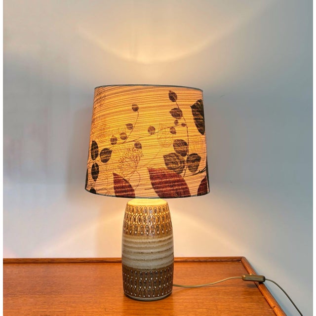 Textile Table Lamp with Ceramic Base by Einar Johansen for Søholm, 1960s For Sale - Image 7 of 8