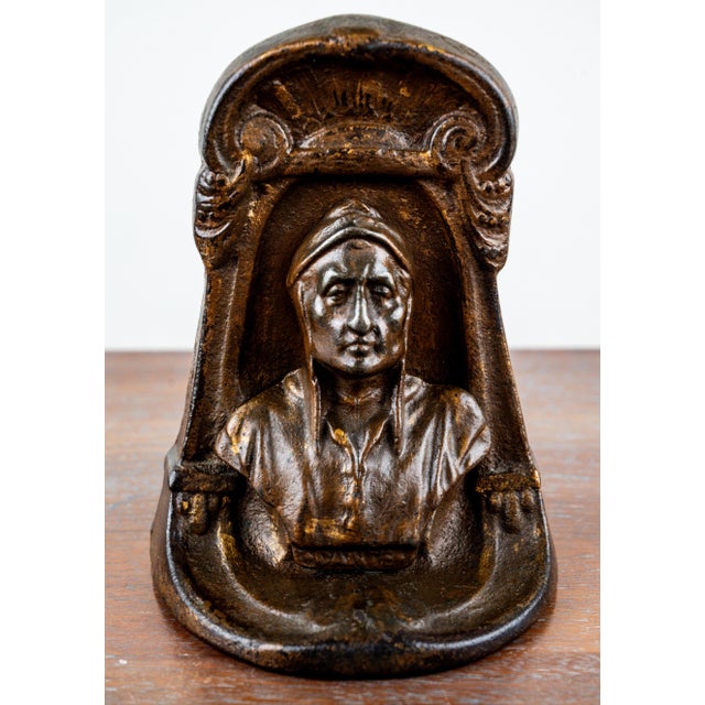 Antique Cast Iron Dante Alighieri Figural Doorstop – Gilt Bronze Finish – Early 20th Century For Sale - Image 4 of 8