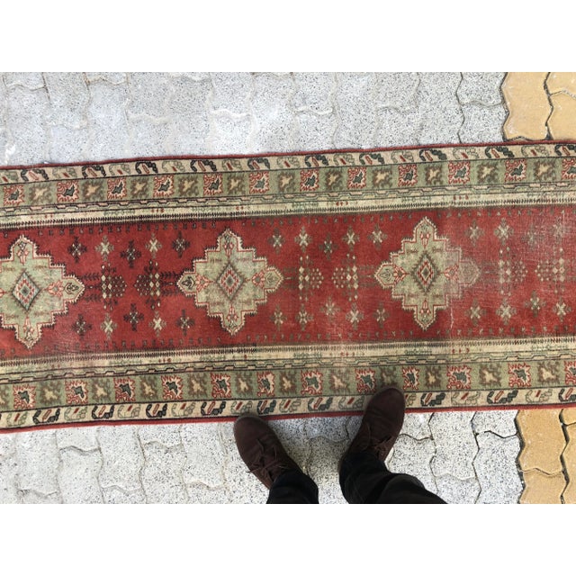 Turkish 1970s Vintage Turkish Runner Rug - 2′5″ × 9′4″ For Sale - Image 3 of 11