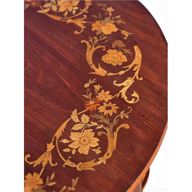 19th Century English Sheraton Mahogany Marquetary Center Table. For Sale - Image 4 of 15