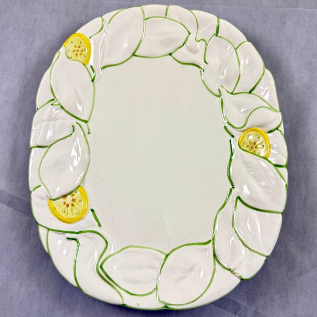 Mid 20th Century Italian Yellow Lemon on Green Leaf Platter For Sale In Philadelphia - Image 6 of 13