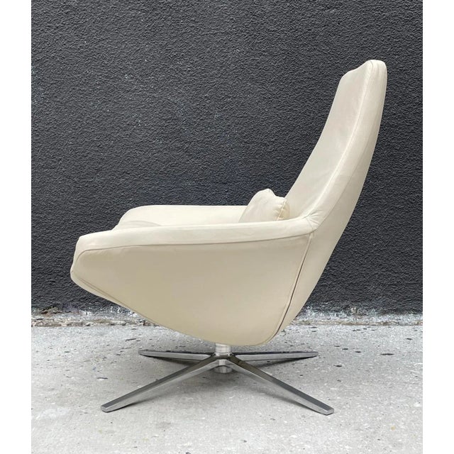 Modern "Metropolitan" Armchair by Jeffrey Bernett for B&b Italia. For Sale - Image 3 of 13