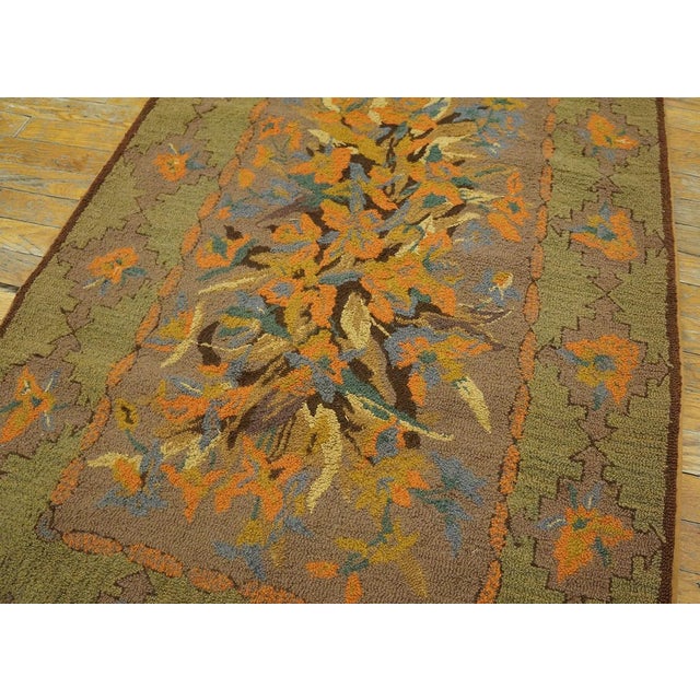 1930s Green Floral Folk Art Antique American Hooked Rug 3' 0" X 4' 7" Handknotted Wool Carpet For Sale In New York - Image 6 of 6
