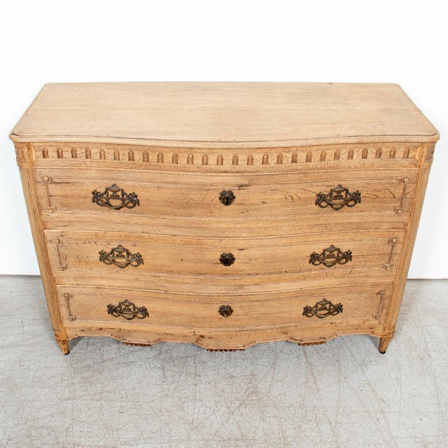 19th Century French Louis XVI Style Serpentine Front Bleached Oak Commode For Sale - Image 4 of 17